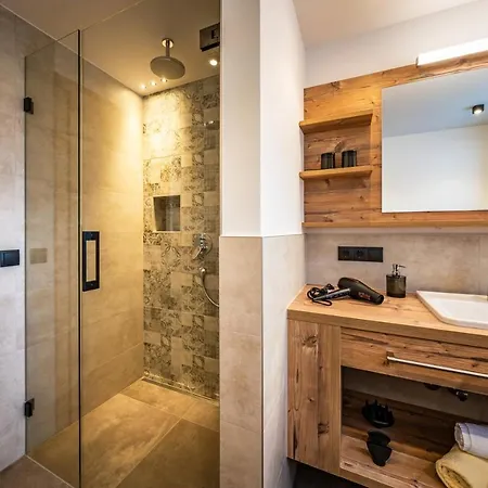 Gastehaus Wiesengrund & Apart Sporer Mayrhofen