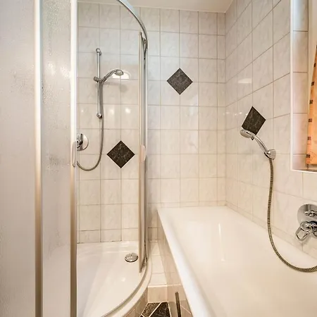 Gastehaus Wiesengrund & Apart Sporer Inn 2*