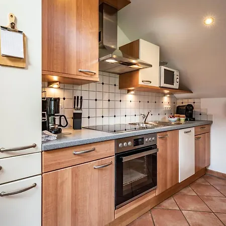 Inn Gastehaus Wiesengrund & Apart Sporer