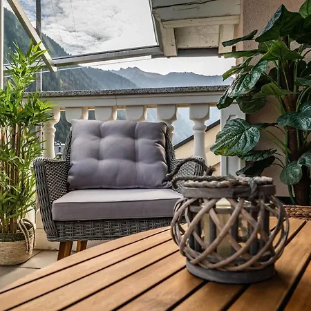 Gastehaus Wiesengrund & Apart Sporer 2* Mayrhofen