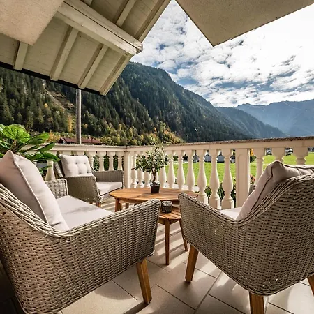 Gastehaus Wiesengrund & Apart Sporer Mayrhofen