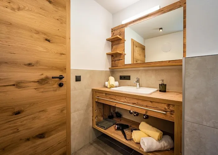 Kro Gaestehaus Wiesengrund & Sporer 2*