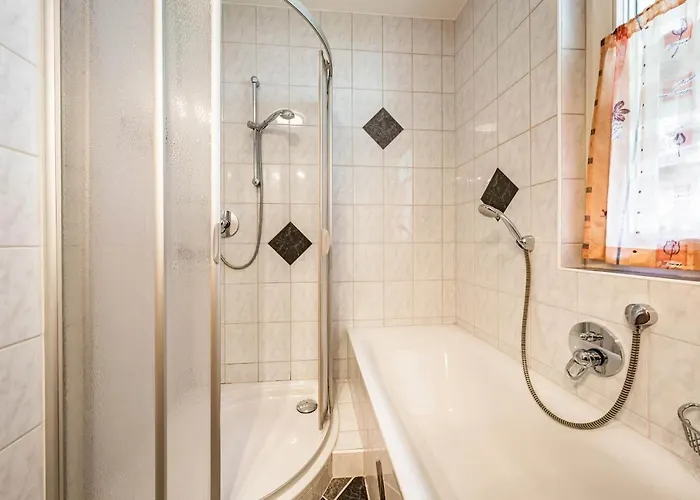 Gaestehaus Wiesengrund & Sporer Herberg 2*