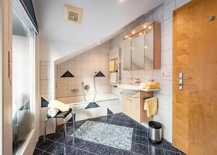 Gaestehaus Wiesengrund & Sporer Kro 2*