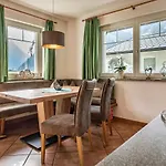 Gaestehaus Wiesengrund & Sporer Mayrhofen