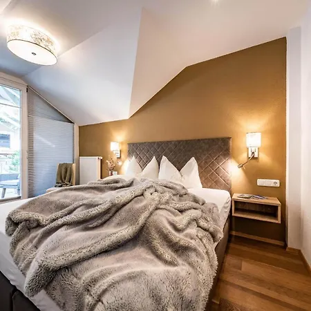 Gaestehaus Wiesengrund & Sporer אורחן 2*